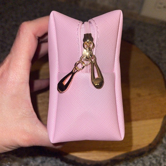 PREPPY Cosmetic Bag 💗 BRAND NEW - Baby Pink - NWT - Picture 5 of 6
